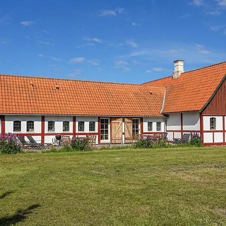 Cozy Apartment In Nexo With Wifi Nexø